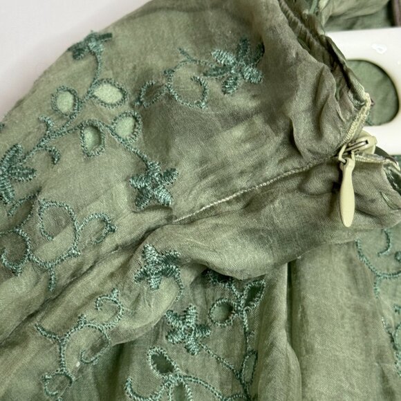 Green Eyelet Elie Tahari size 4 Skirt - Picture 12 of 16